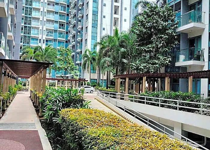 Rqui Affordable With Pool Condotel Pasay
