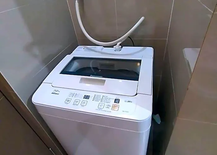 Rqui Affordable With Pool Condotel Pasay Hotel *