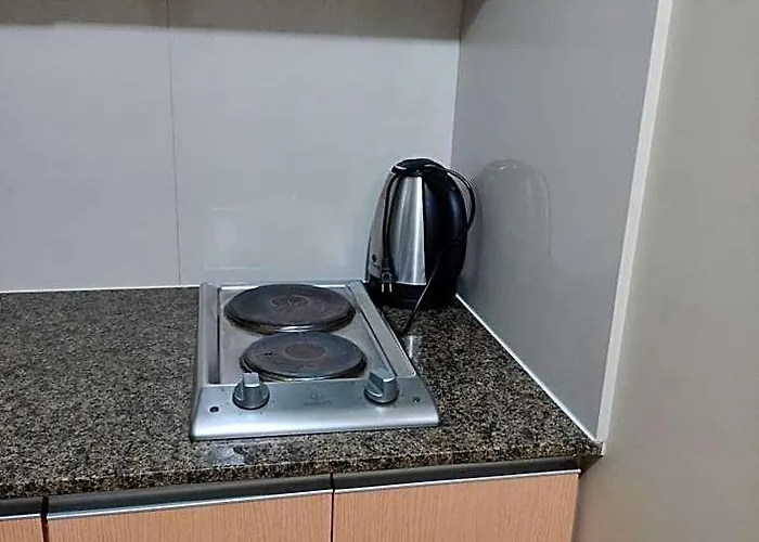 Hotel Rqui Affordable With Pool Condotel Pasay *