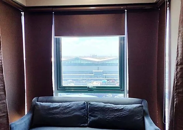 Hotel Rqui Affordable With Pool Condotel Pasay Manila